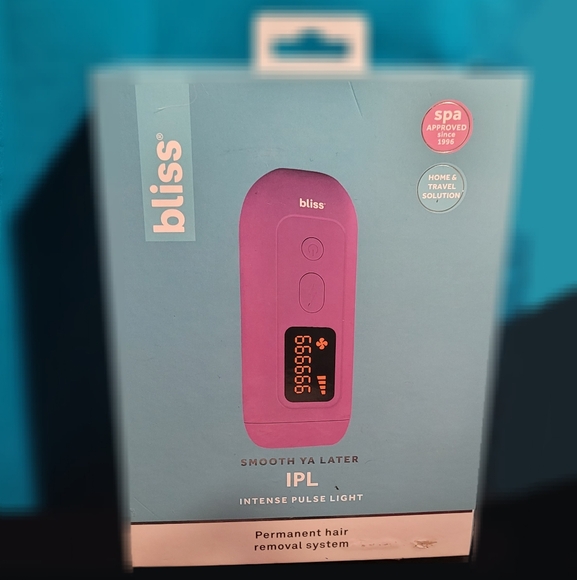 Bliss Smooth Ya Later Pink IPL Device - Picture 1 of 3